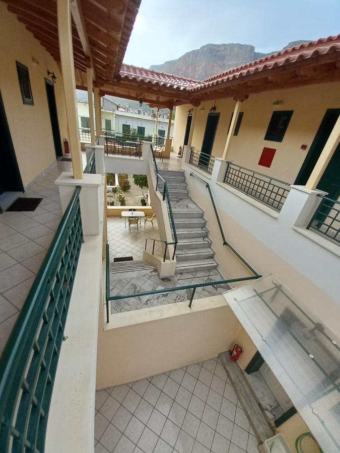 Costa-Rini Hotel Leonídion Exteriér fotografie